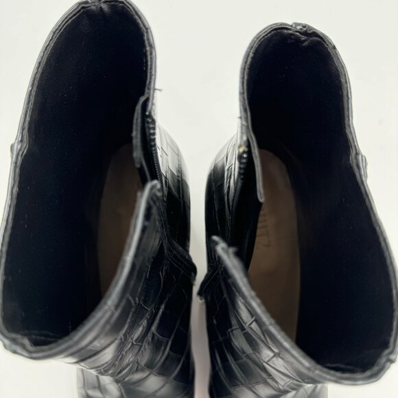 Black Schutz Crocodile-Embossed Leather Ankle Boots Size 8B With Side Zipper - Picture 12 of 12